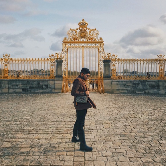 Meet your Posher, Roberto - Picture 6 of 6